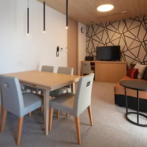 https://tokyu-vacations-midosuji.hotels-osaka.net