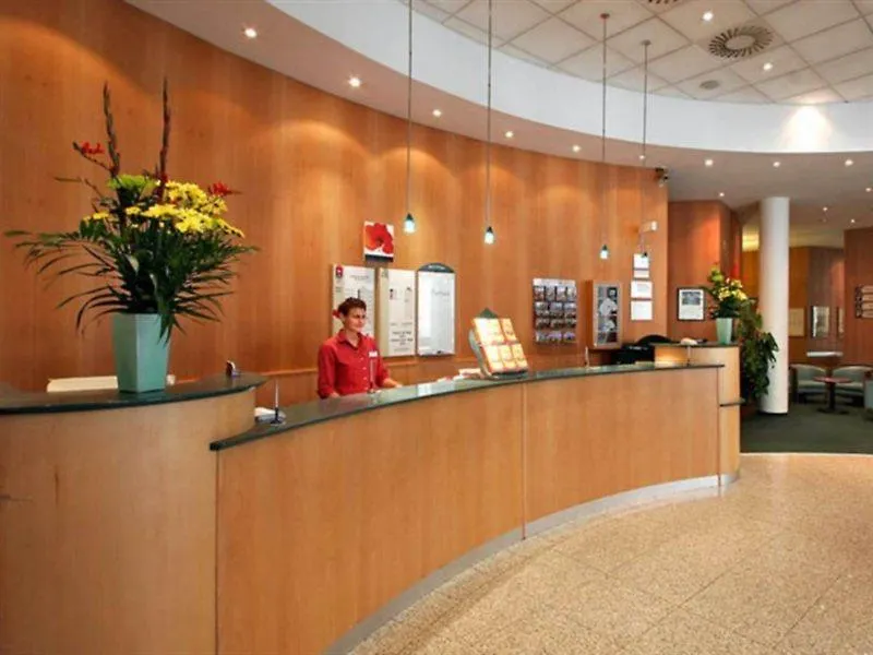 *** Otel Ibis Praha Wenceslas Square Çek Cumhuriyeti